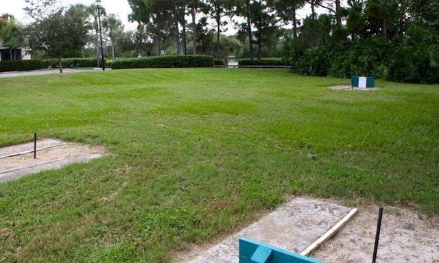 590 NW Cortina Ln, Port Saint Lucie, FL 34986 - view of grassy yard