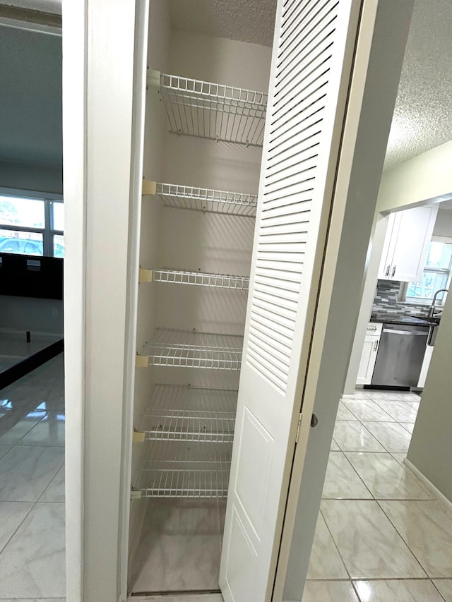 5725 Fernley Dr E Unit 71, West Palm Beach, FL 33415 - view of closet