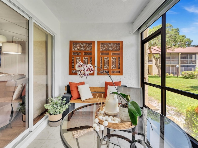 2027 SW 15th St Unit 177, Deerfield Beach, FL 33442 - view of sunroom / solarium