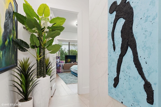 8533 N Native Dancer Rd, Palm Beach Gardens, FL 33418 - hallway with tile patterned flooring