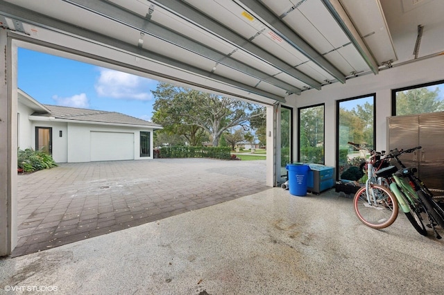 8533 N Native Dancer Rd, Palm Beach Gardens, FL 33418 - view of garage