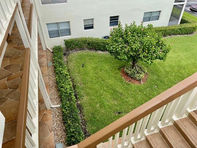 577 Mansfield N N Unit 577, Boca Raton, FL 33434 - view of grassy yard