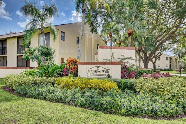 6585 Somerset Dr Unit 205, Boca Raton, FL 33433 - view of community sign