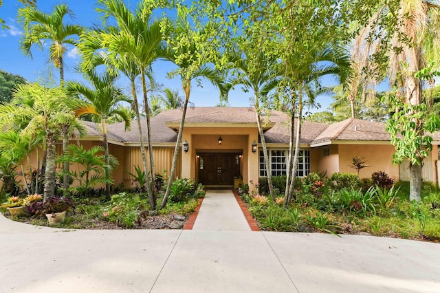 6935 Pioneer Rd, West Palm Beach, FL 33413 - single story home with stucco siding