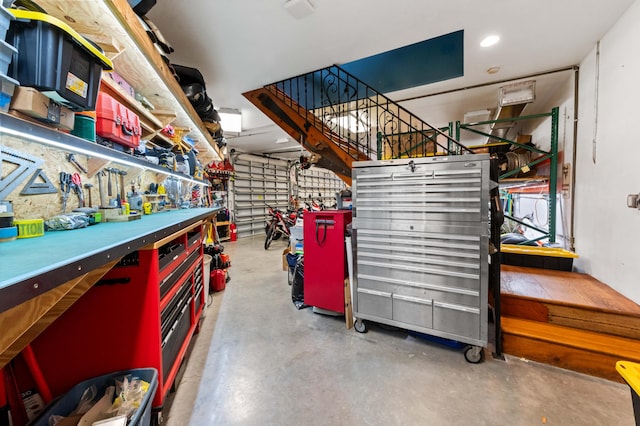 6935 Pioneer Rd, West Palm Beach, FL 33413 - garage with a workshop area