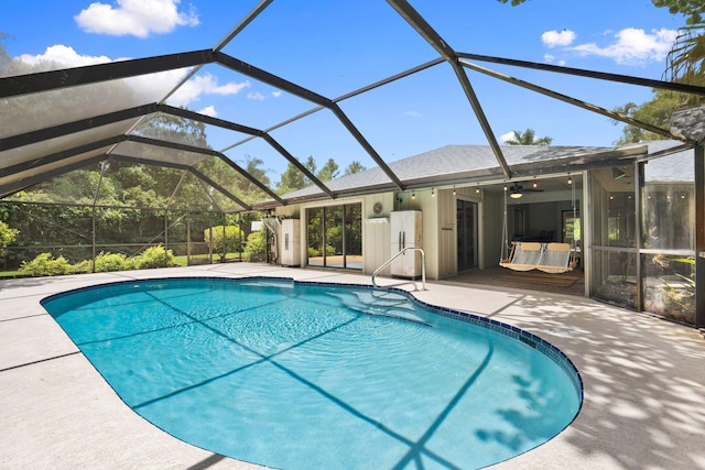 4904 River Pl, Fort Pierce, FL 34982 - outdoor pool featuring a patio