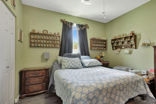 782 NW 16th Pl, Pompano Beach, FL 33060 - bedroom featuring wood finished floors