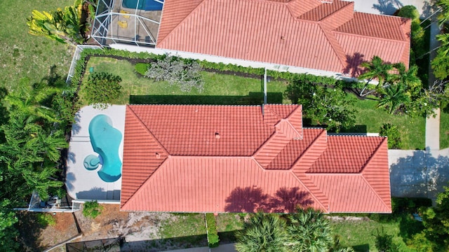 4689 Hammock Cir, Delray Beach, FL 33445 - view of subject property featuring a pool