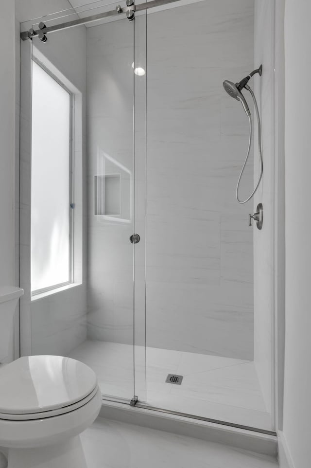 4689 Hammock Cir, Delray Beach, FL 33445 - full bath with a shower stall and toilet