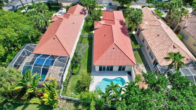 4689 Hammock Cir, Delray Beach, FL 33445 - aerial view of property and surrounding area with a pool area