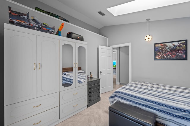 2471 SE Leithgow St, Port Saint Lucie, FL 34952 - bedroom featuring a skylight and vaulted ceiling