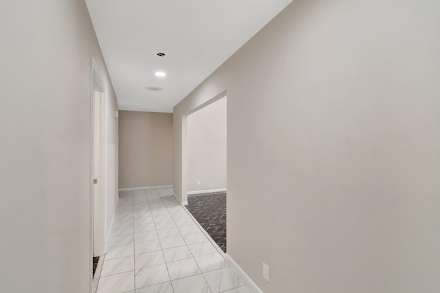 82 Baytree Cir, Boynton Beach, FL 33436 - hallway featuring recessed lighting