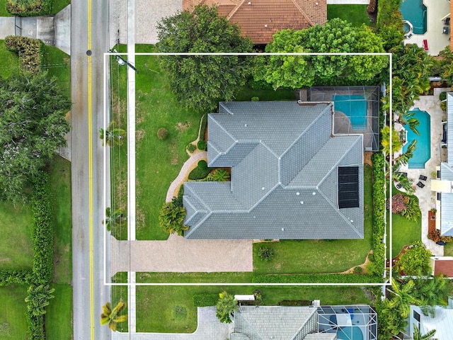 18974 SE Jupiter River Dr, Jupiter, FL 33458 - aerial overview of property's location featuring a pool area and property parcel outlined