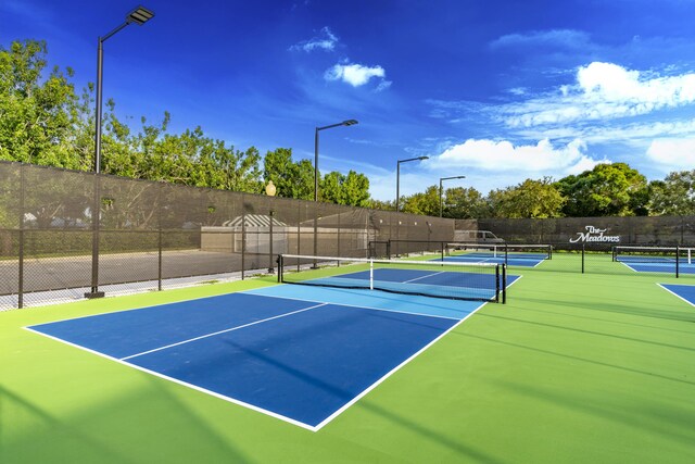 2925 SW Brighton Way, Palm City, FL 34990 - view of tennis court with community basketball court