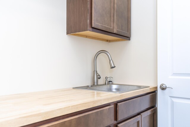 2925 SW Brighton Way, Palm City, FL 34990 - interior space featuring a sink and light countertops