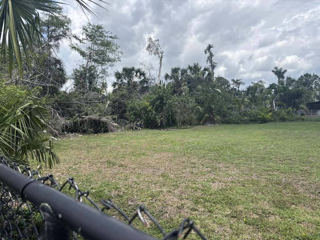 14597 Paradise Trl, Loxahatchee Groves, FL 33470