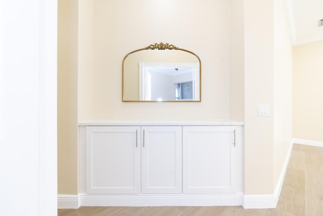2608 SW Greenwich Way, Palm City, FL 34990 - detailed view of baseboards