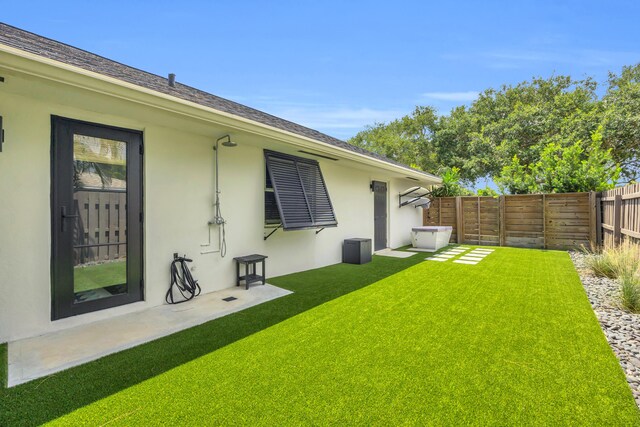 354 Country Club Dr, Tequesta, FL 33469 - view of yard