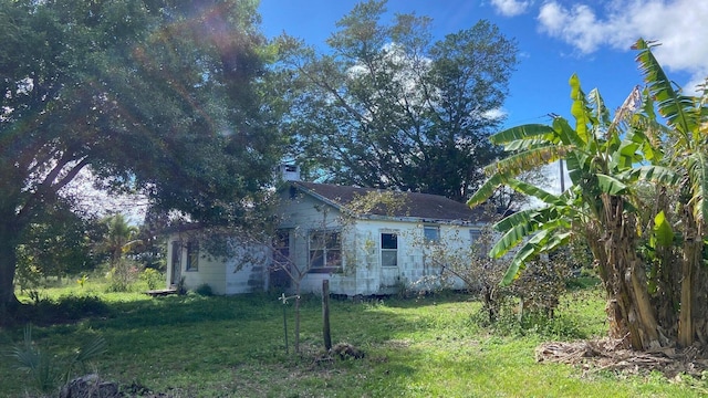 9500 Orange Ave, Fort Pierce, FL 34945 - view of grassy yard