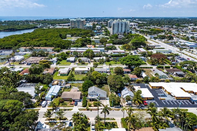 638 NE 8th Ave, Boynton Beach, FL 33435 - view of urban area with a large body of water