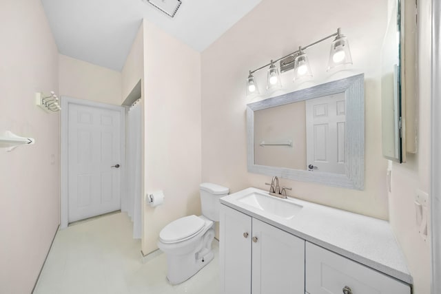 7903 Plantation Lakes Dr NW, Port Saint Lucie, FL 34986 - bathroom with vanity, toilet, baseboards, and curtained shower