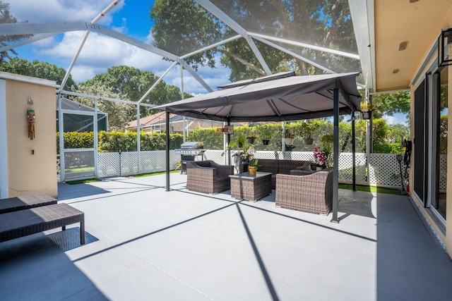 9132 Sun Terrace Cir Unit D, Palm Beach Gardens, FL 33403 - view of patio with an outdoor hangout area and a lanai