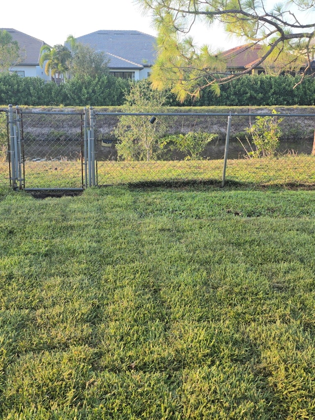 8205 Winnipesaukee Way, Lake Worth, FL 33467 - view of yard