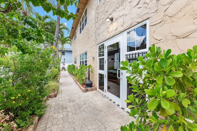 221 SE 9th Ave Unit 202, Pompano Beach, FL 33060 - view of patio