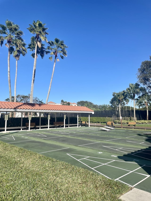 6491 Royal Manor Cir, Delray Beach, FL 33484 - view of community with shuffleboard
