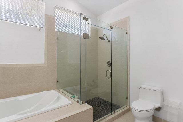 6607 NW 25th Way, Boca Raton, FL 33496 - full bathroom with toilet, a bath, a shower stall, and vaulted ceiling
