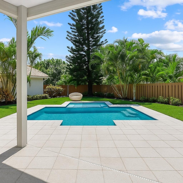 6607 NW 25th Way, Boca Raton, FL 33496 - view of pool featuring a patio area