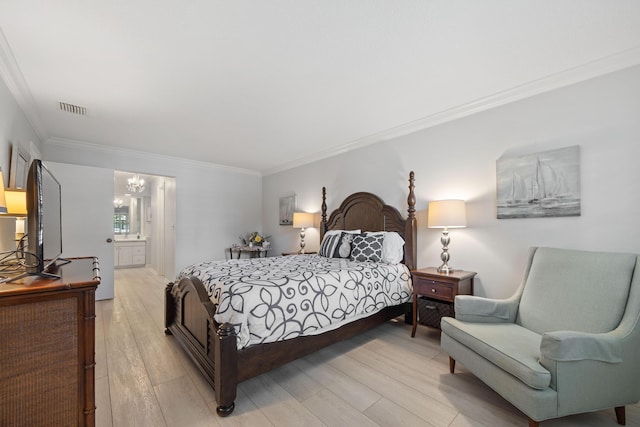 10116 46th Ave S Unit 488, Boynton Beach, FL 33436 - bedroom with crown molding, a chandelier, light wood finished floors, and ensuite bathroom