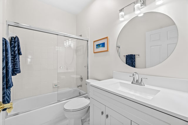 10194 N Lexington Cir, Boynton Beach, FL 33436 - full bathroom with vanity, toilet, and enclosed tub / shower combo