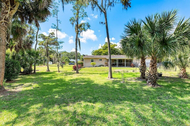 4971 N Kay St, Palm Beach Gardens, FL 33418 - view of green lawn