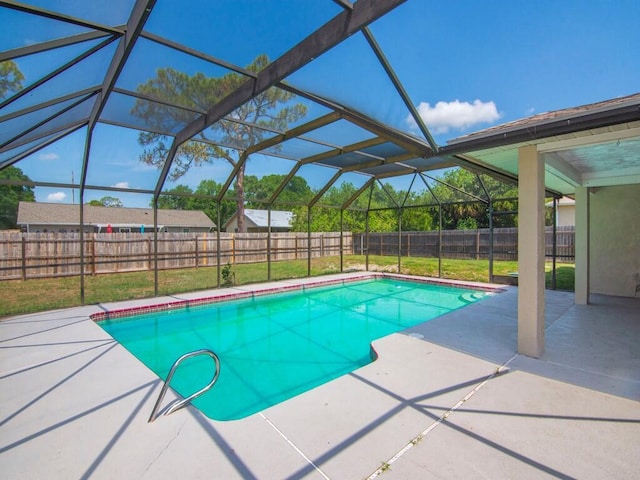 1030 Locust Ave NW, Palm Bay, FL 32907 - view of swimming pool with a patio, a fenced backyard, and a lanai