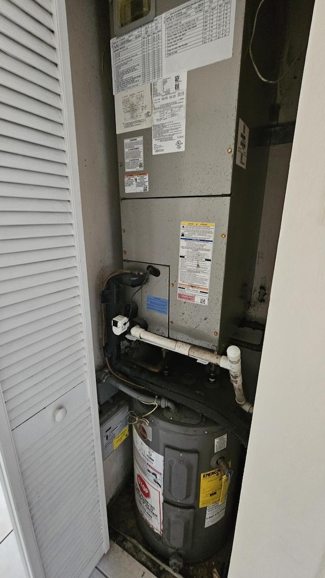 11474 NW 42nd St Unit 11474, Coral Springs, FL 33065 - utilities featuring heating unit