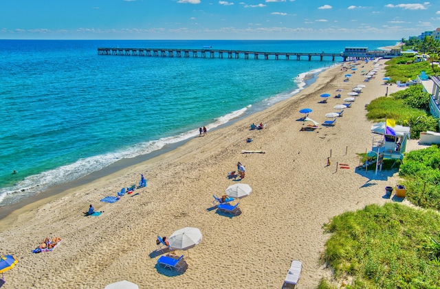 220 S L St, Lake Worth Beach, FL 33460 - drone / aerial view of waterfront with a beach