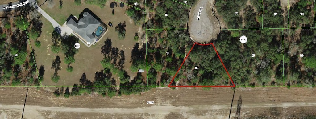 6876 N Lime Dr, Citrus Springs, FL 34433