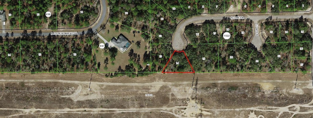 6876 N Lime Dr, Citrus Springs, FL 34433