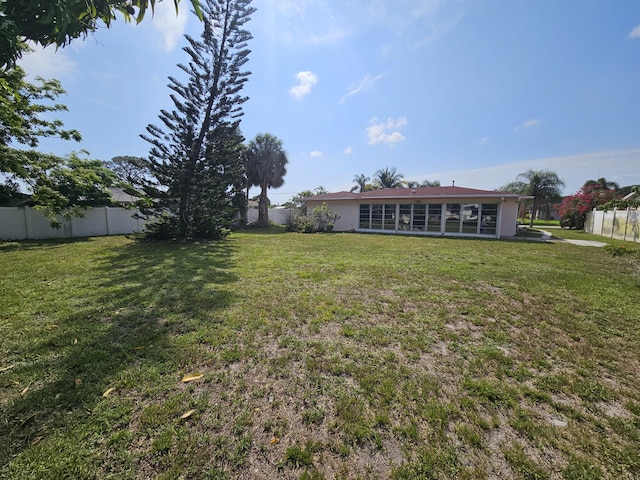 389 SE Tranquilla Ave, Port Saint Lucie, FL 34983 - view of yard