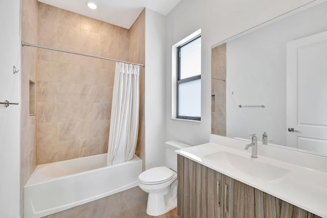 8660 W Parkland Bay Trl, Parkland, FL 33076 - bathroom with toilet, shower / bath combo, vanity, and tile patterned floors