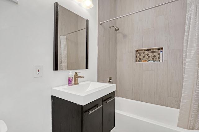 309 NE 11th Ave, Boynton Beach, FL 33435 - bathroom featuring vanity and shower / bath combination with curtain