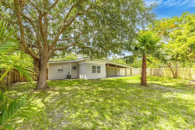 7802 Miramar Ave, Fort Pierce, FL 34951 - view of yard