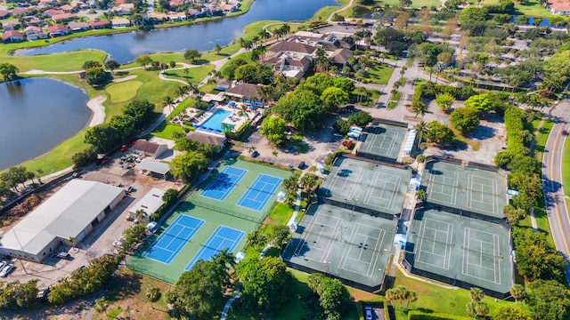 5625 Lakeview Mews Ct, Boynton Beach, FL 33437 - view of property location with a local golf course, a large body of water, and nearby suburban area