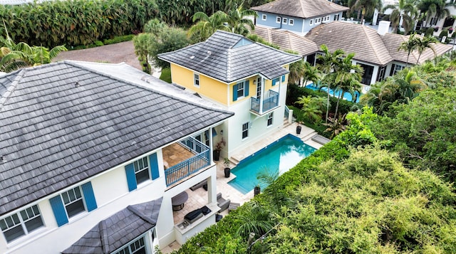 110 Sea Ln, Delray Beach, FL 33483 - drone / aerial view of a pool