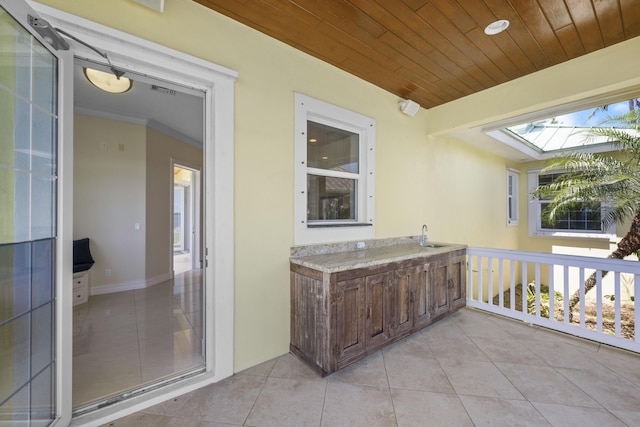 1530 NE Dixie Hwy, Jensen Beach, FL 34957 - view of patio / terrace with a sink