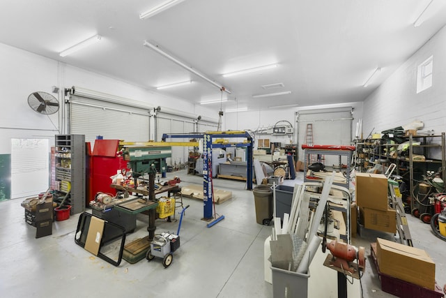 1530 NE Dixie Hwy, Jensen Beach, FL 34957 - garage with a workshop area