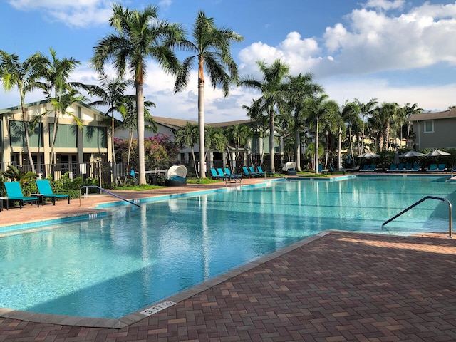 855 Marina Del Ray Ln Unit 2, West Palm Beach, FL 33401 - view of community pool