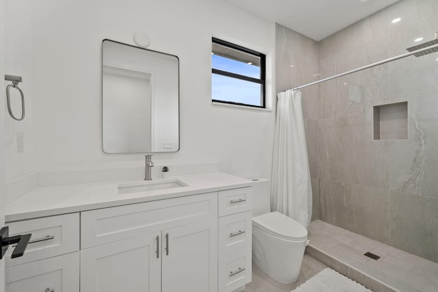 7887 150th Ct N, Palm Beach Gardens, FL 33418 - bathroom with toilet, vanity, and tiled shower
