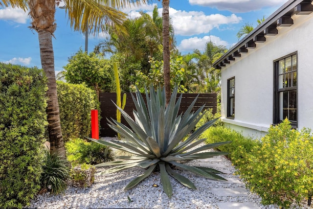230 Princeton Dr, Lake Worth Beach, FL 33460 - view of yard